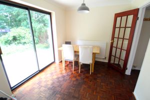 Dining Room- click for photo gallery